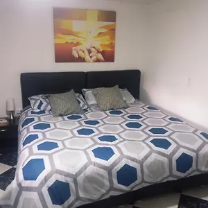 Hotel Boutique Mendoza - Cerca Aeropuerto El Dorado Bogota